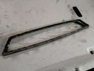 bontott FORD FOCUS II Hűtőrács