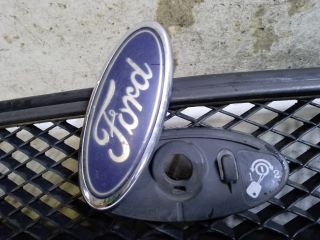 bontott FORD FOCUS II Hűtőrács