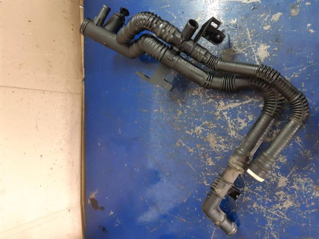 bontott FORD FOCUS II Hűtővíz Elosztó Cső