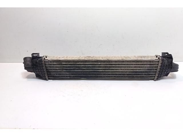 bontott FORD FOCUS II Intercooler