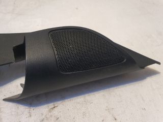 bontott FORD FOCUS II Jobb A Oszlop Hangszóró Burkolat