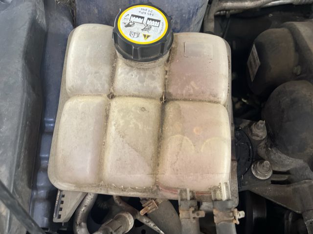 bontott FORD FOCUS II Jobb B Oszlop Burkolat