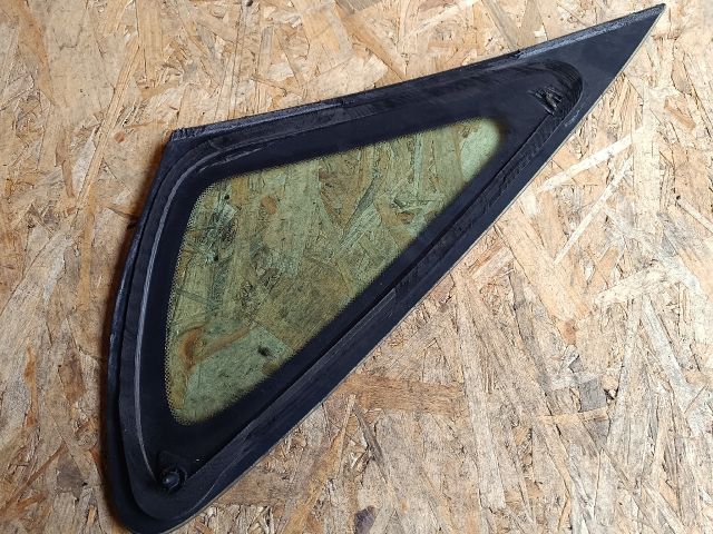 bontott FORD FOCUS II Jobb C Oszlop Oldalablak Üveg