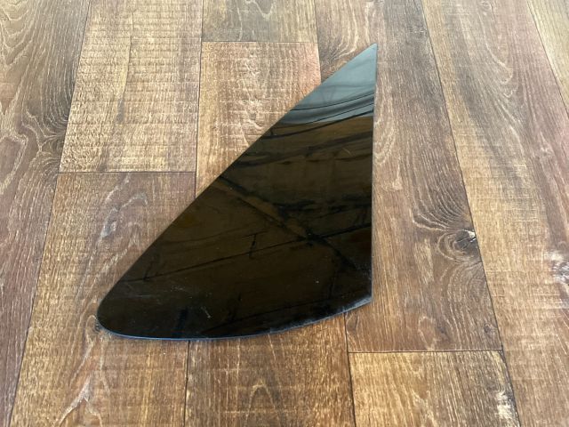 bontott FORD FOCUS II Jobb C Oszlop Oldalablak Üveg