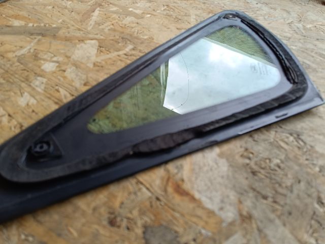 bontott FORD FOCUS II Jobb C Oszlop Oldalablak Üveg