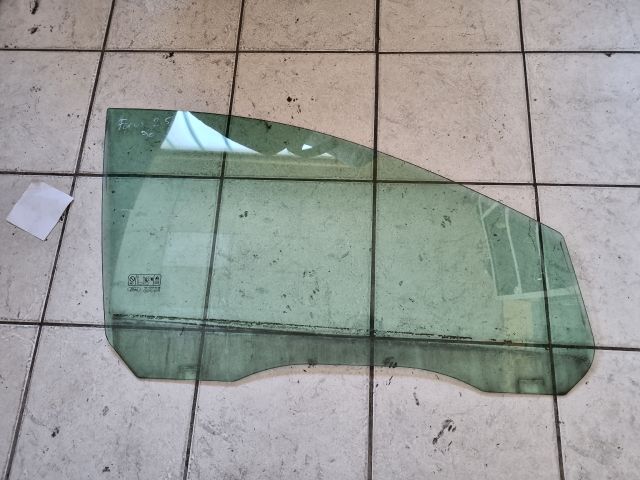 bontott FORD FOCUS II Jobb első Ablak