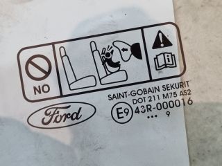 bontott FORD FOCUS II Jobb első Ablak