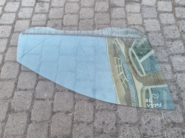 bontott FORD FOCUS II Jobb első Ablak