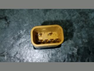 bontott FORD FOCUS II Jobb első Ablakemelő Kapcsoló