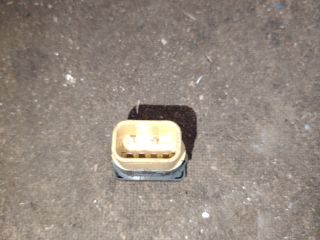 bontott FORD FOCUS II Jobb első Ablakemelő Kapcsoló