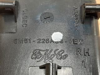 bontott FORD FOCUS II Jobb első Ablakemelő Kapcsoló