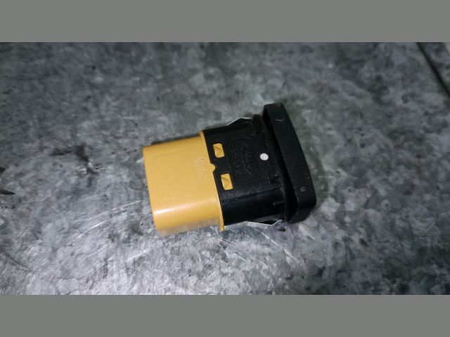 bontott FORD FOCUS II Jobb első Ablakemelő Kapcsoló