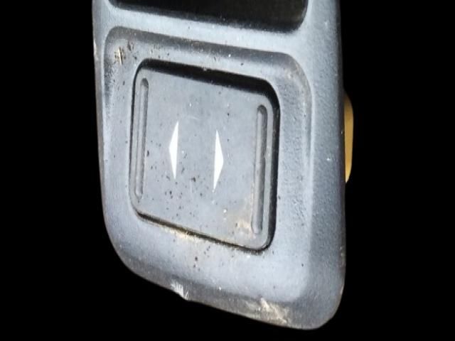 bontott FORD FOCUS II Jobb első Ablakemelő Kapcsoló