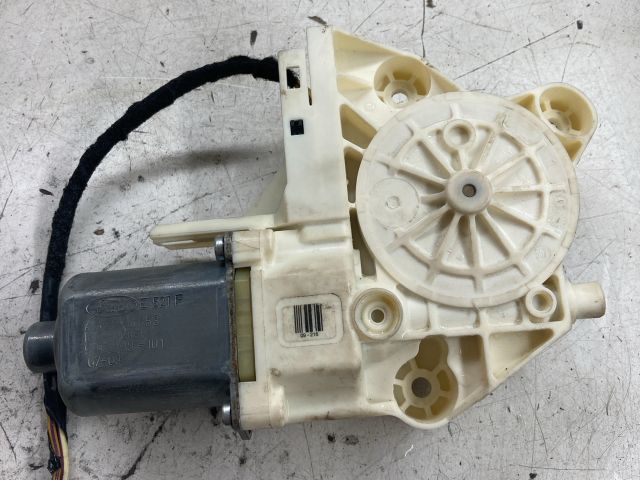 bontott FORD FOCUS II Jobb első Ablakemelő Motor