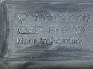 bontott FORD FOCUS II Jobb első Ablakemelő Motor