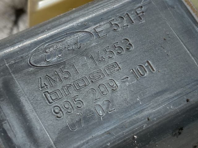 bontott FORD FOCUS II Jobb első Ablakemelő Motor