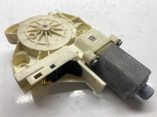 bontott FORD FOCUS II Jobb első Ablakemelő Motor