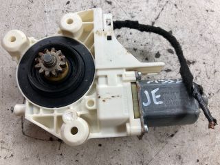 bontott FORD FOCUS II Jobb első Ablakemelő Motor