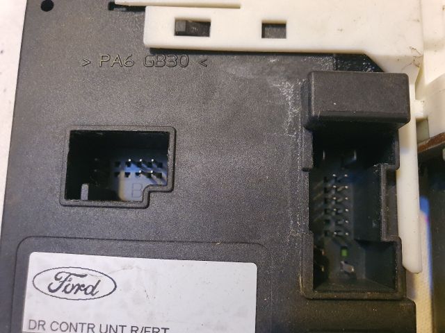 bontott FORD FOCUS II Jobb első Ablakemelő Motor