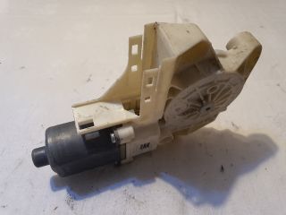 bontott FORD FOCUS II Jobb első Ablakemelő Motor