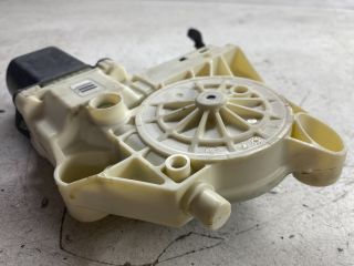 bontott FORD FOCUS II Jobb első Ablakemelő Motor