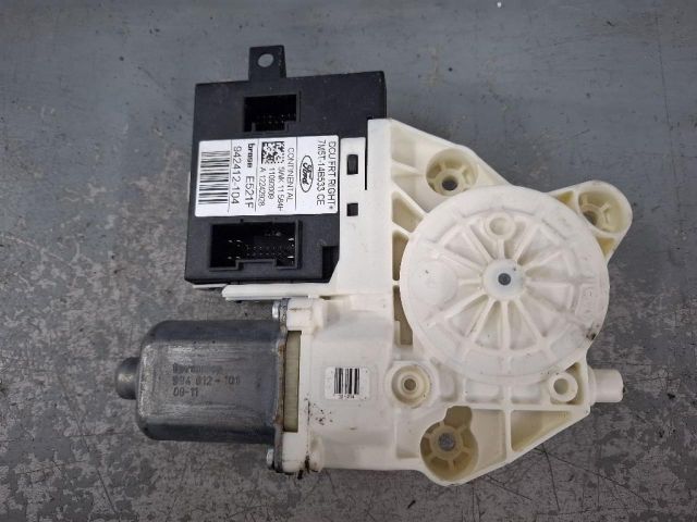 bontott FORD FOCUS II Jobb első Ablakemelő Motor