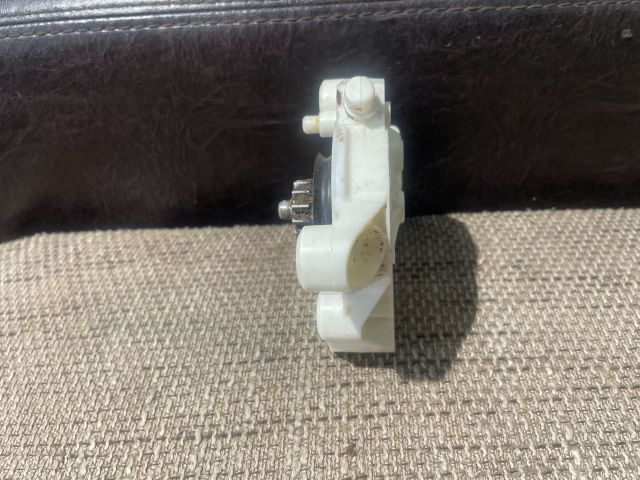 bontott FORD FOCUS II Jobb első Ablakemelő Szerkezet (Elektromos)