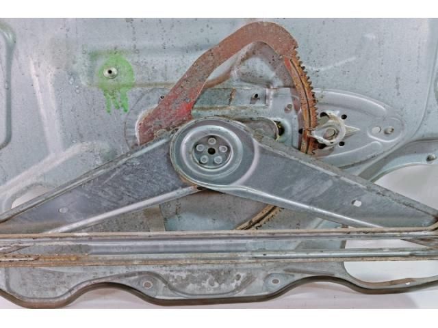 bontott FORD FOCUS II Jobb első Ablakemelő Szerkezet (Elektromos)