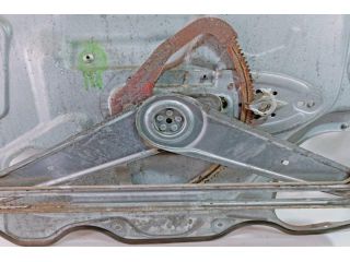 bontott FORD FOCUS II Jobb első Ablakemelő Szerkezet (Elektromos)