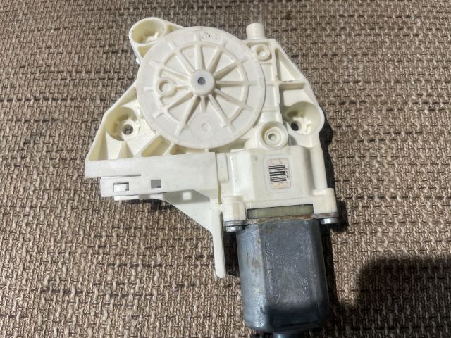 bontott FORD FOCUS II Jobb első Ablakemelő Szerkezet (Elektromos)