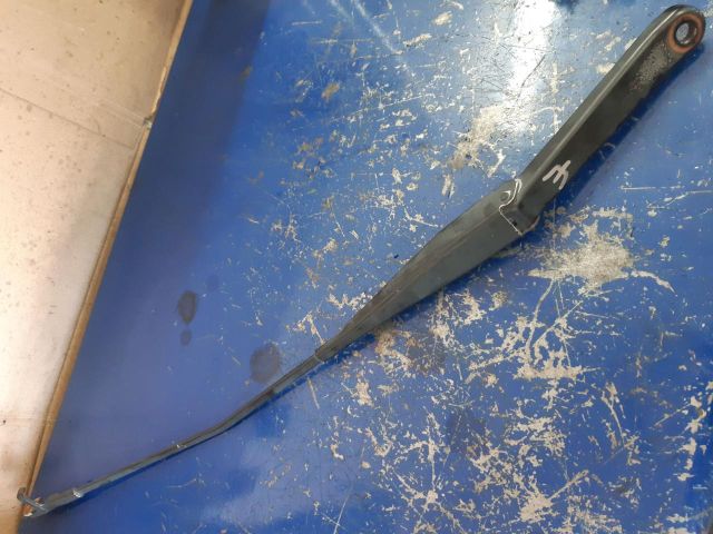 bontott FORD FOCUS II Jobb első Ablaktörlő Kar