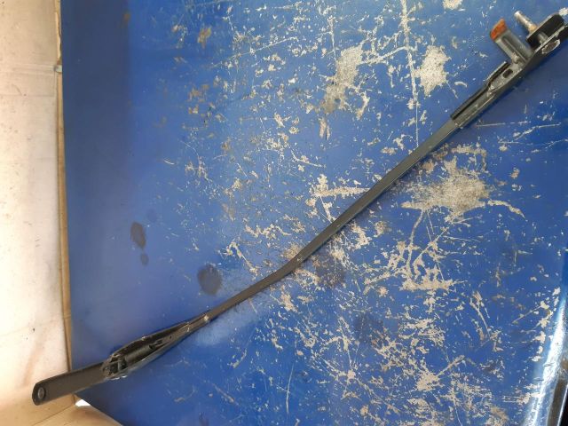 bontott FORD FOCUS II Jobb első Ablaktörlő Kar