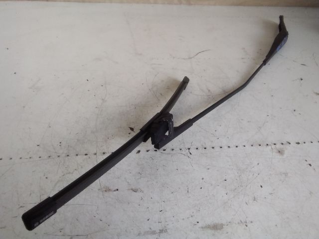 bontott FORD FOCUS II Jobb első Ablaktörlő Kar