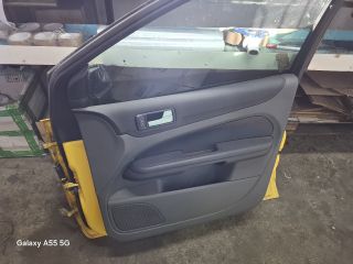 bontott FORD FOCUS II Jobb első Ajtó (Részeivel)