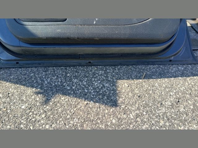 bontott FORD FOCUS II Jobb első Ajtó (Részeivel)