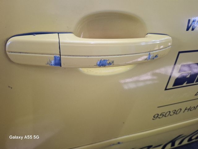 bontott FORD FOCUS II Jobb első Ajtó (Részeivel)