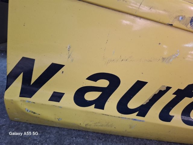 bontott FORD FOCUS II Jobb első Ajtó (Részeivel)