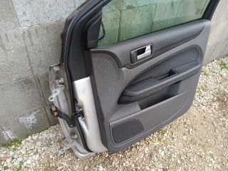 bontott FORD FOCUS II Jobb első Ajtó (Részeivel)