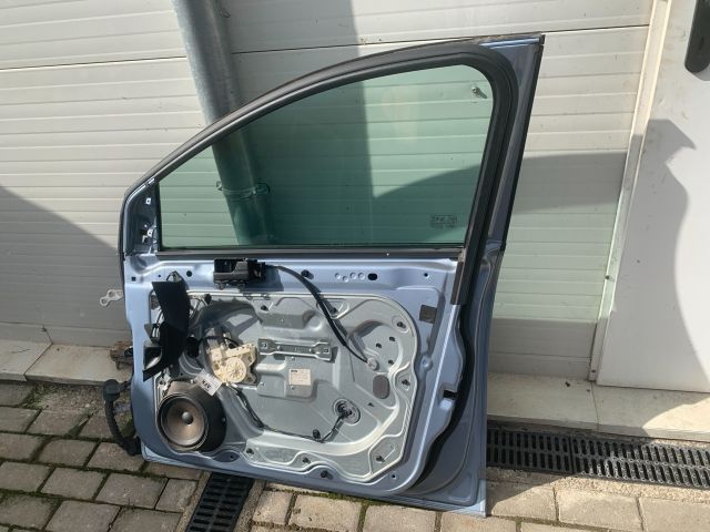 bontott FORD FOCUS II Jobb első Ajtó (Üres lemez)