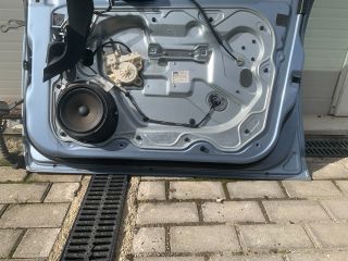 bontott FORD FOCUS II Jobb első Ajtó (Üres lemez)