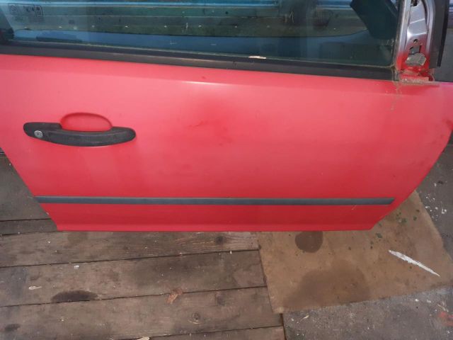 bontott FORD FOCUS II Jobb első Ajtó (Üres lemez)