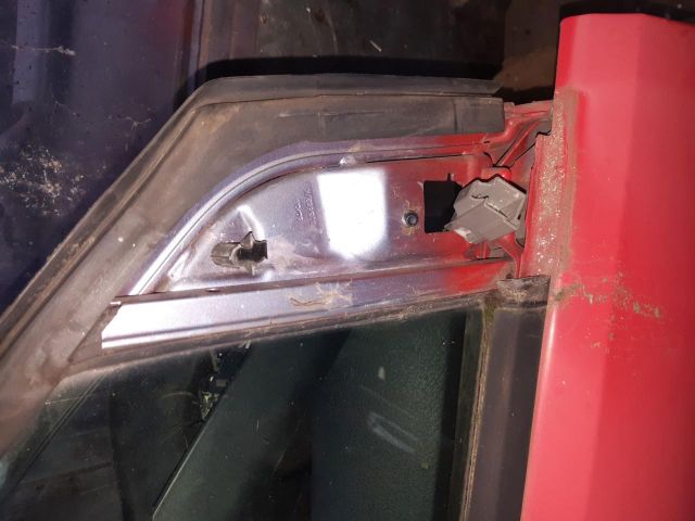 bontott FORD FOCUS II Jobb első Ajtó (Üres lemez)