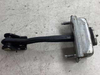 bontott FORD FOCUS II Jobb első Ajtóhatároló