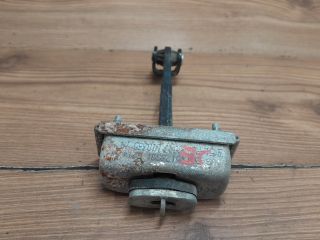 bontott FORD FOCUS II Jobb első Ajtóhatároló