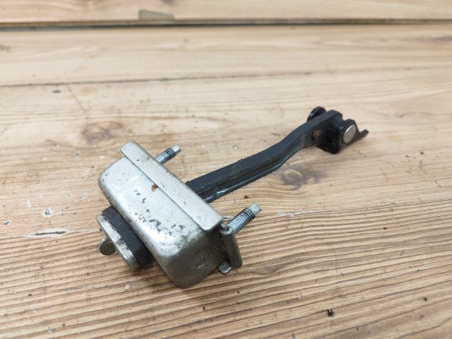 bontott FORD FOCUS II Jobb első Ajtóhatároló