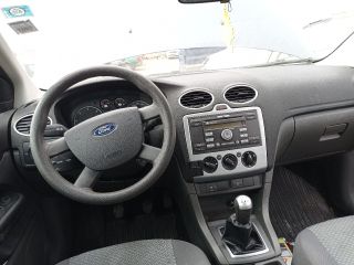 bontott FORD FOCUS II Jobb első Ajtókeret Burkolat