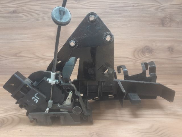 bontott FORD FOCUS II Jobb első Ajtózár