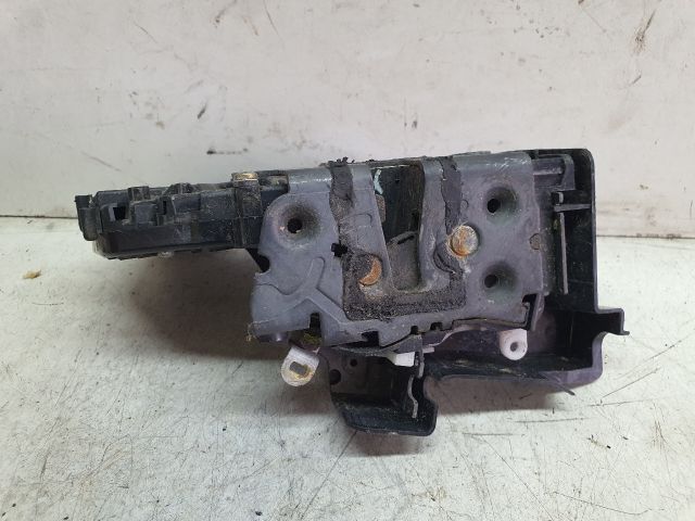 bontott FORD FOCUS II Jobb első Ajtózár