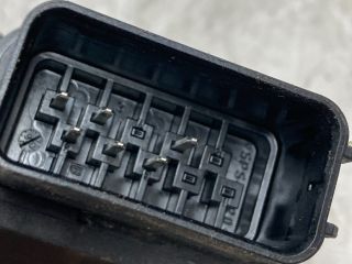 bontott FORD FOCUS II Jobb első Ajtózár