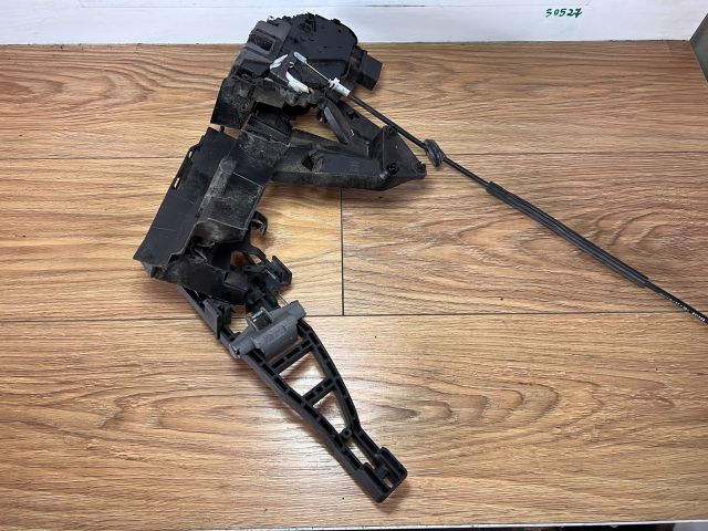 bontott FORD FOCUS II Jobb első Ajtózár